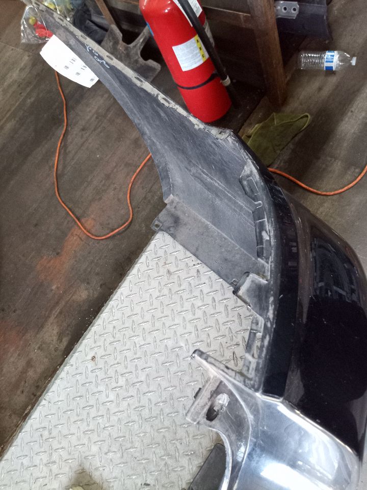 2018 SUBARU LEGACY BUMPER ASSY, REAR - 26887 — photo 6