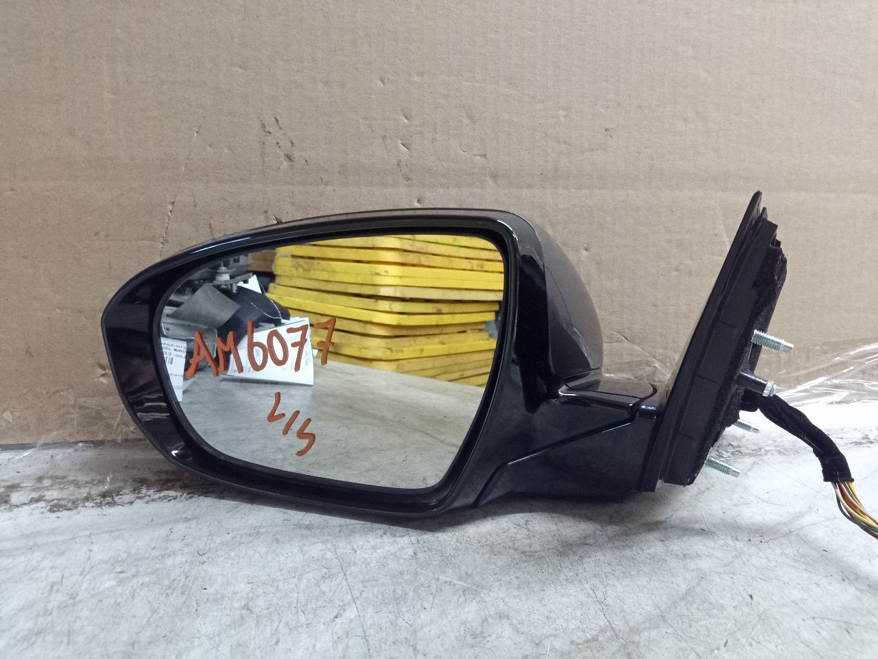 2014 KIA CADENZA 6cyl Gasoline 3.3 Left SIDE VIEW MIRROR - 271351