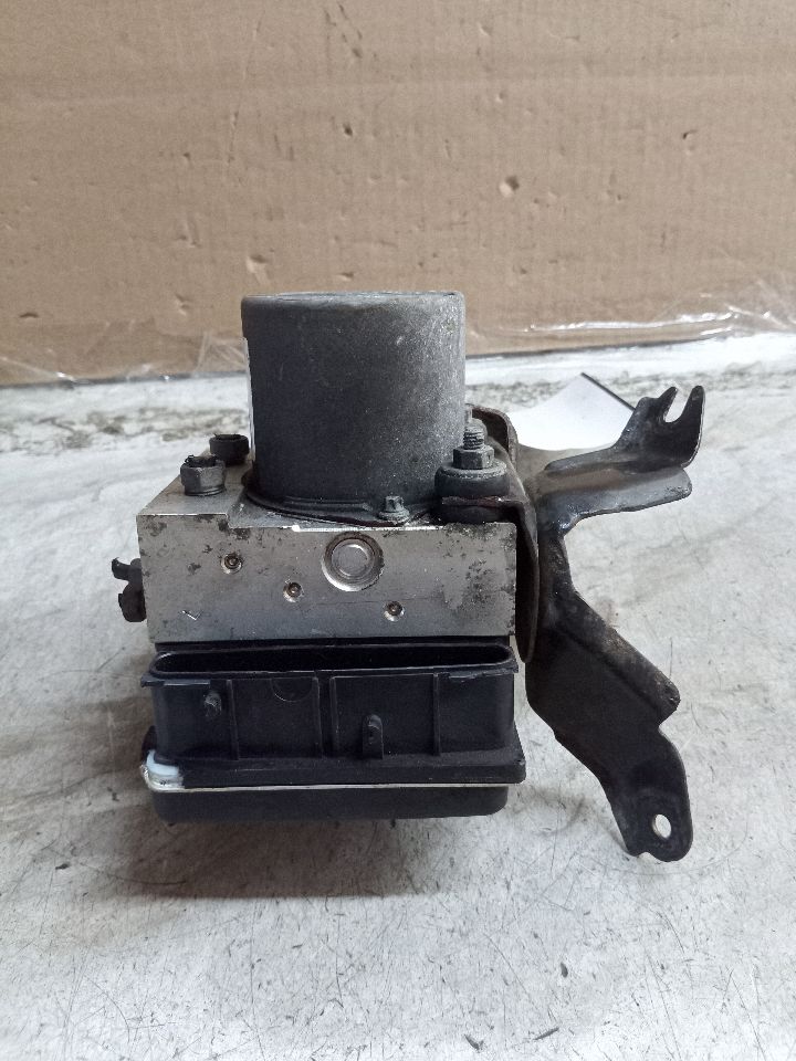 2010 HONDA CR-V 4cyl Gasoline 2.4 Anti-lock Brake Pts - 274099