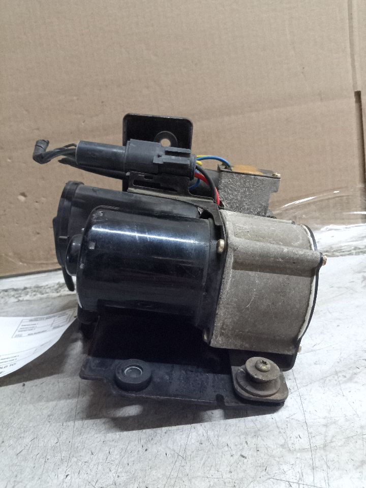 2008 LINCOLN NAVIGATOR 8cyl Gasoline 5.4 3-valv AC COMPRESSOR - 274152 — photo 5