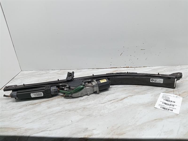 2010 CHRYSLER TOWN & COUNTRY 3.8L 6cyl Gasoline Left ELECTRIC DOOR MOTOR - 27527