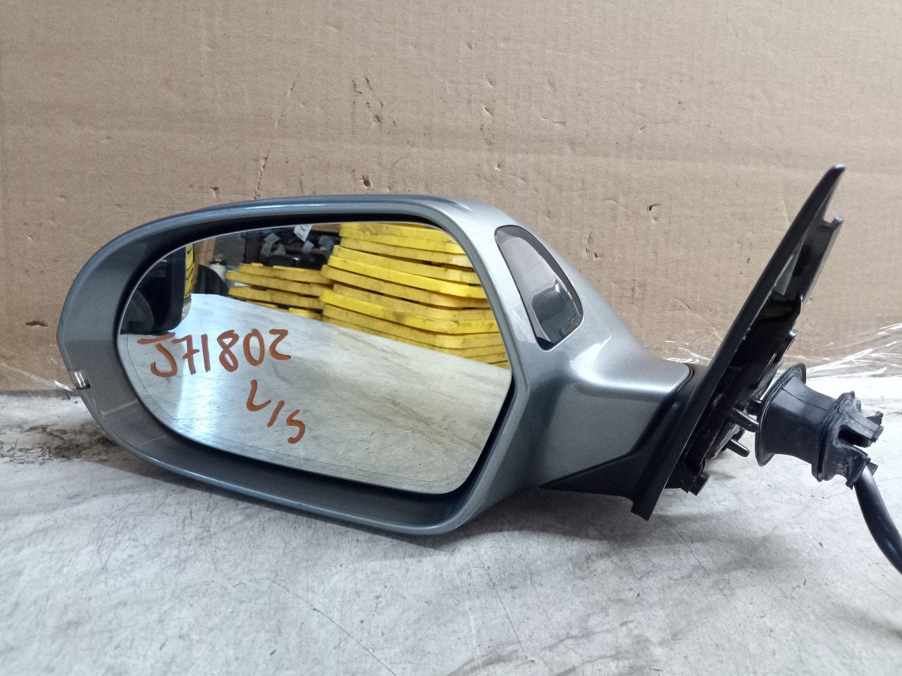 2012 AUDI A6 6cyl Supercharged 3.0 Left SIDE VIEW MIRROR - 275472