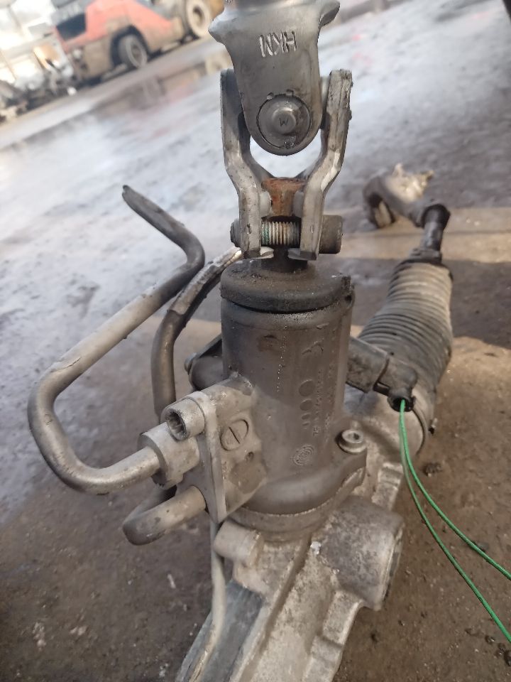2010 AUDI A4 4cyl Gasoline Turbo 2.0 STEERING GEAR RACK - 275818
