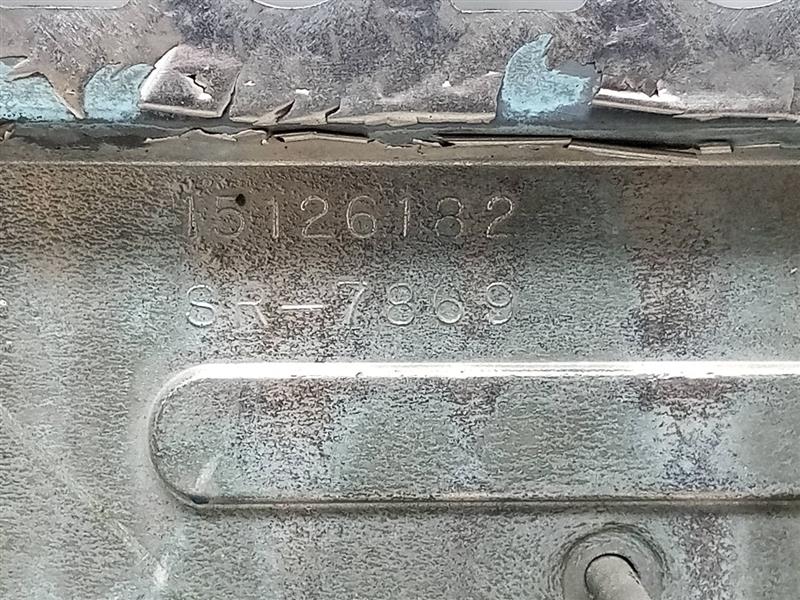 2010 GMC YUKON GRILLE - 27630 — photo 5