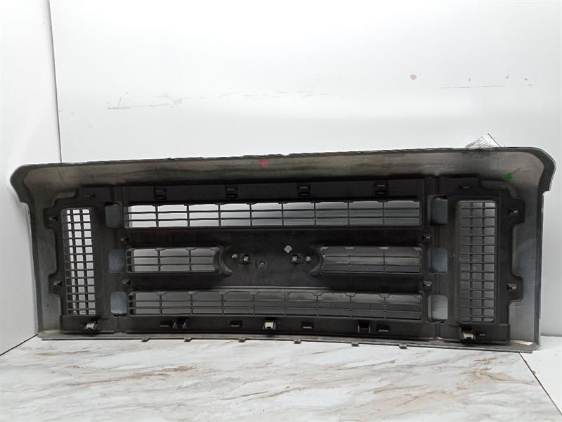 2009 FORD E250 VAN GRILLE - 27649 — photo 5