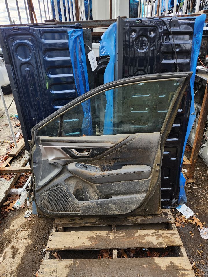 2020 SUBARU LEGACY Right DOOR ASSEMBLY, FR - 27865 — photo 6