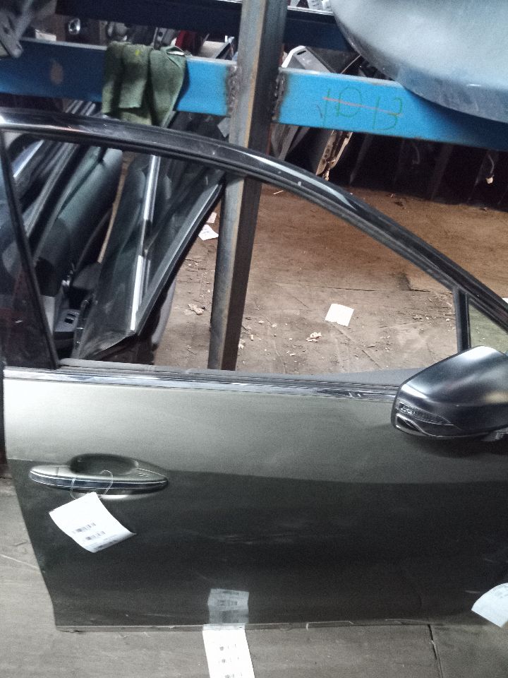 2020 SUBARU LEGACY Right DOOR ASSEMBLY, FR - 27893 — photo 2