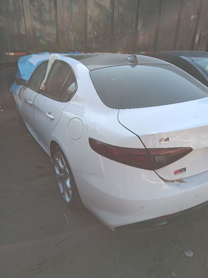 2020 ALFA-ROMEO GIULIA 2.0L 4cyl Turbo Gasoline SIDE VIEW MIRROR - 279166 — photo 3