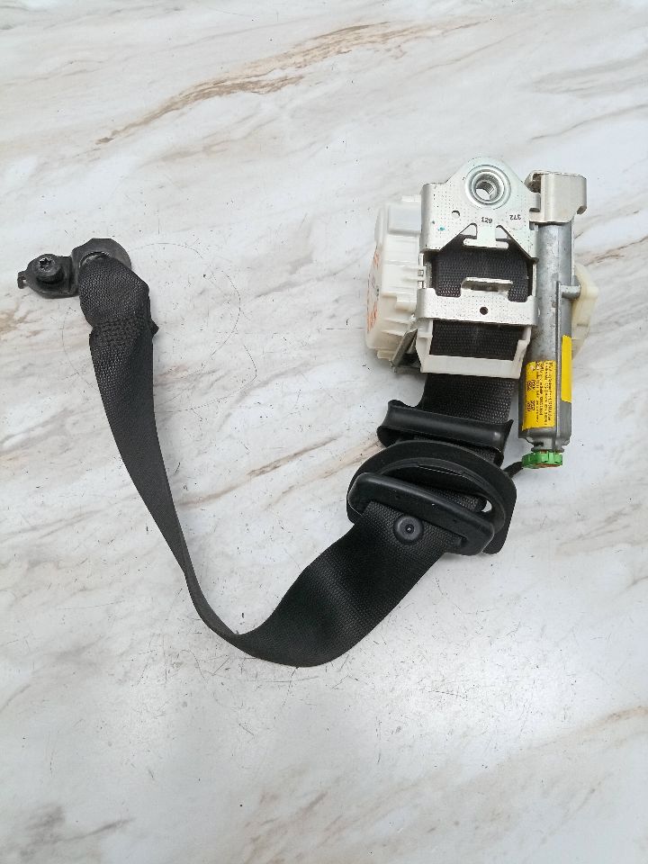 2010 MERCEDES-BENZ C-CLASS 6cyl Gasoline 3.0 Flex Seat Belt, Front - 27963