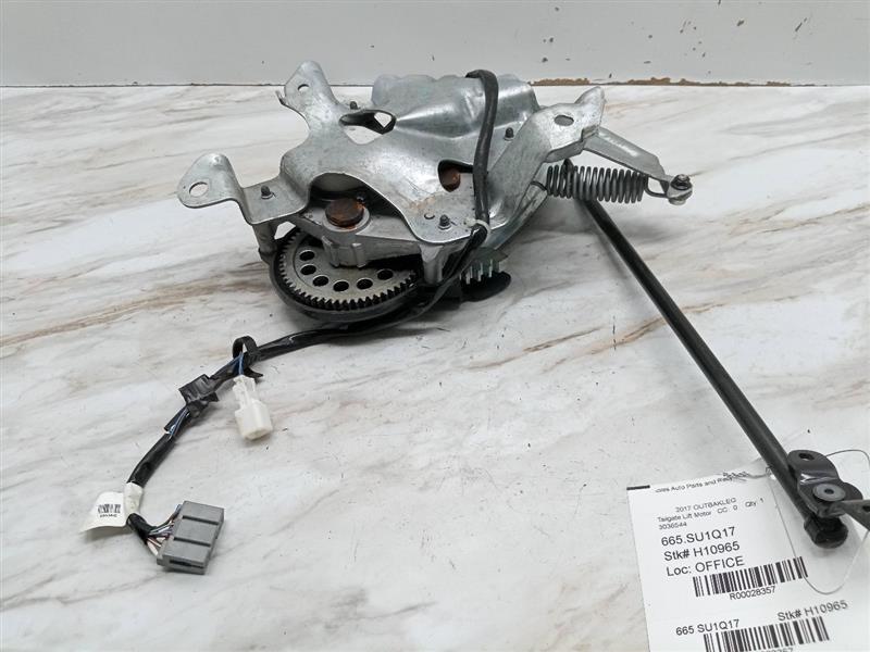 2017 SUBARU LEGACY Tailgate Lift Motor - 28357 — photo 3