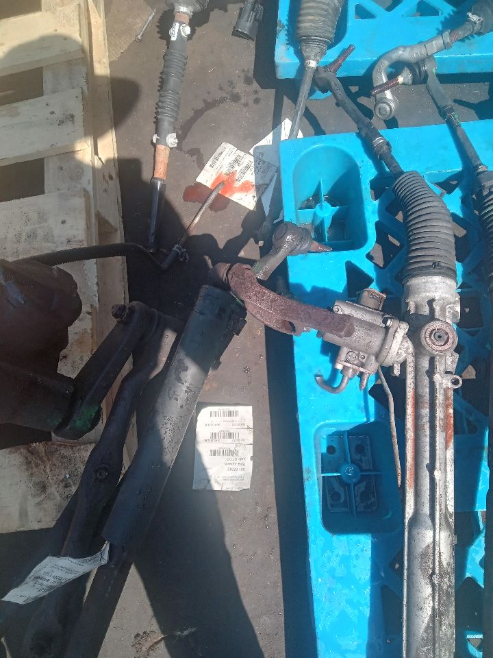 2011 FORD F250SD PICKUP 8cyl Turbo Diesel 6.7 STEERING GEAR RACK - 284157