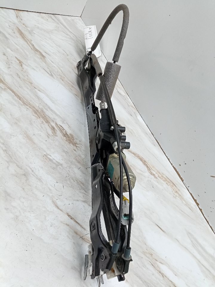 2008 NISSAN ARMADA Left DOOR WINDOW REG, FR - 28416