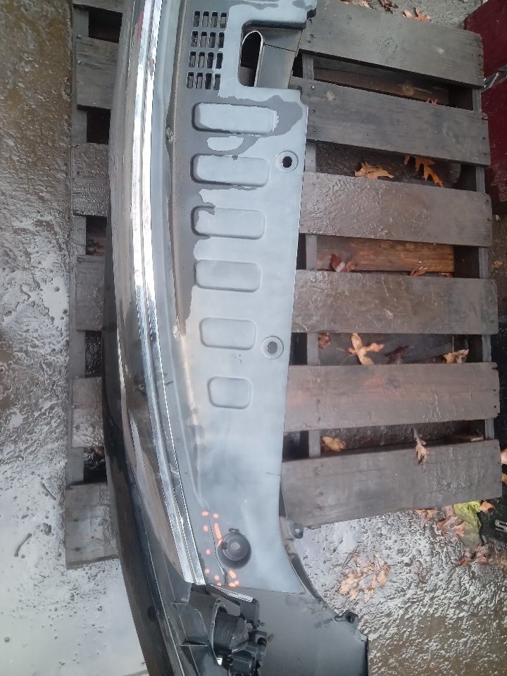 2012 KIA SORENTO 4cyl Gasoline 2.4 BUMPER ASSY, FRONT - 288437 — photo 4