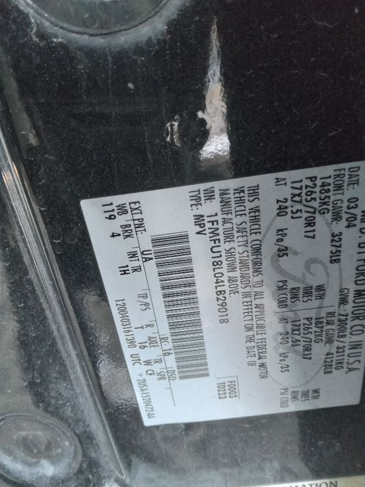 2004 FORD EXPEDITION 8cyl Gasoline 5.4 AC COMPRESSOR - 289453