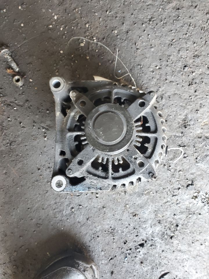 2014 BMW X1 4cyl Gasoline Turbo 2.0 ALTERNATOR - 290956