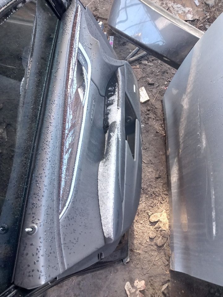 2017 CADILLAC XTS 6 Cyl Gasoline 3.6 DI Left DOOR ASSEMBLY, FR - 291328