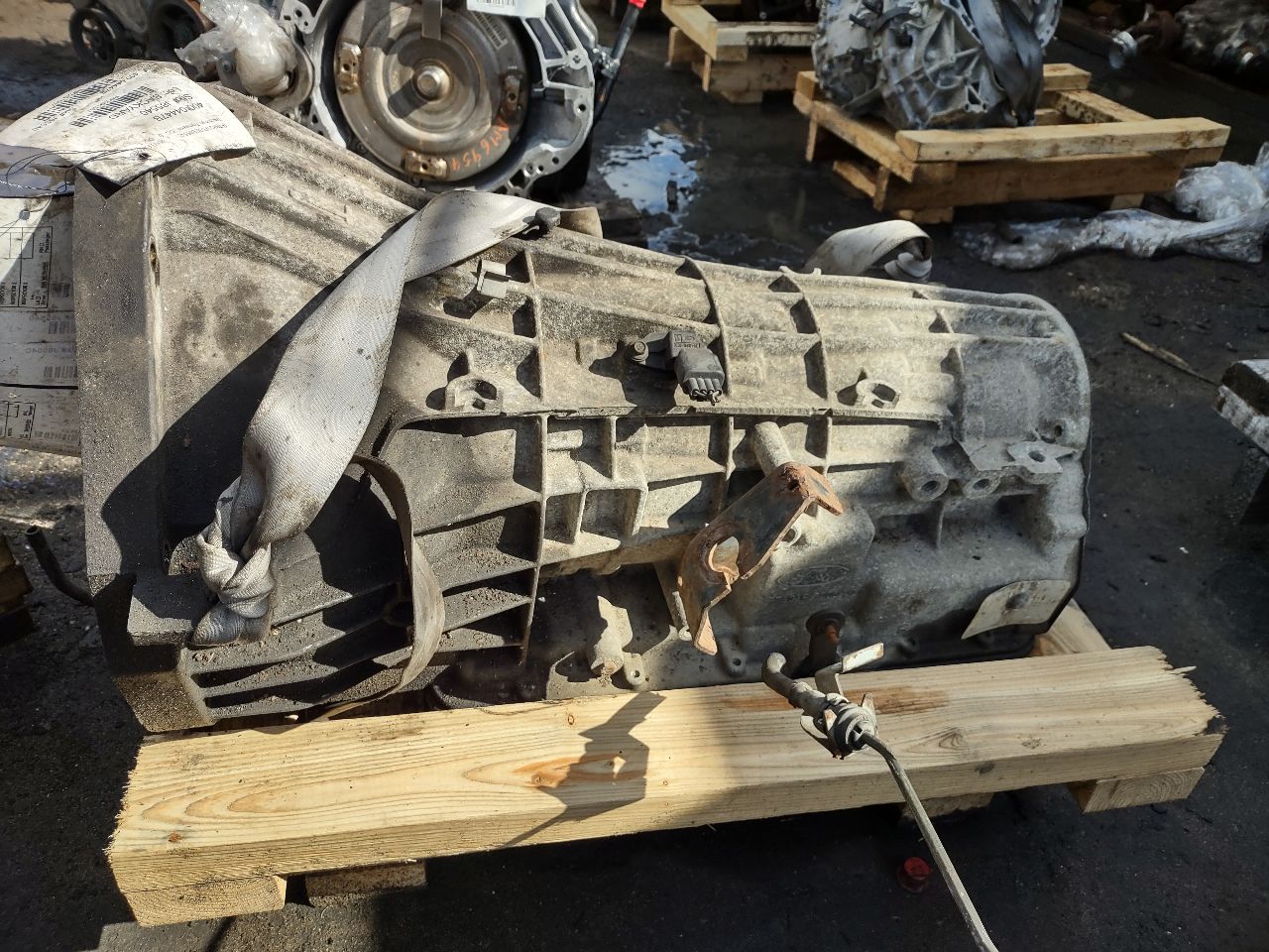 2003 FORD F250SD PICKUP 8cyl Diesel Turbo 6.0 Transmiss,Transaxle - 291587 — photo 4