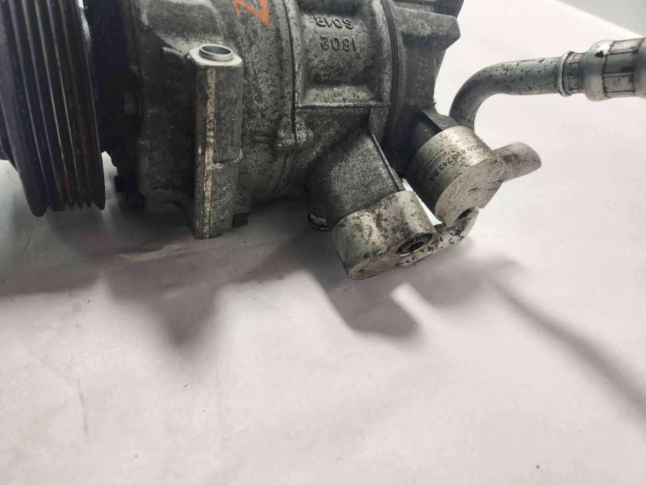 2010 VOLKSWAGEN CC 6cyl Gasoline 3.6 AC COMPRESSOR - 292220 — photo 2