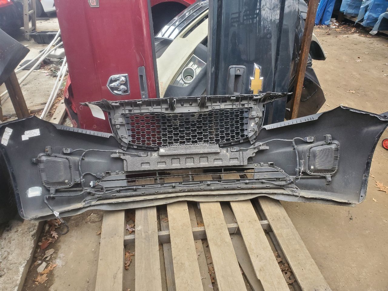 2018 KIA SEDONA 3.3L 6cyl Gasoline VVT BUMPER ASSY, FRONT - 292481 — photo 8