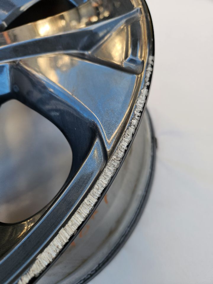 2020 SUBARU LEGACY WHEEL - 29281 — photo 4