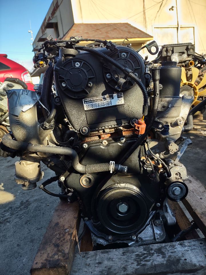 2018 AUDI Q5 2.0L 4cyl Turbo Gasoline ENGINE ASSEMBLY - 294312