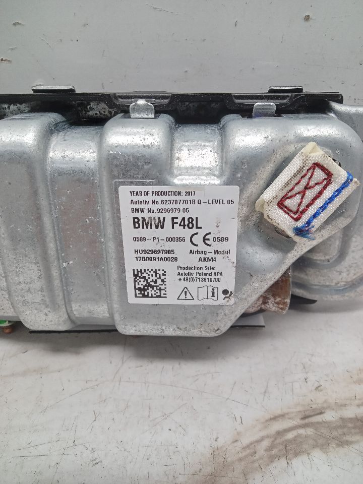 2017 BMW X1 2.0L 4cyl Turbo Gasoline Left AIR BAG - 294498 — photo 4