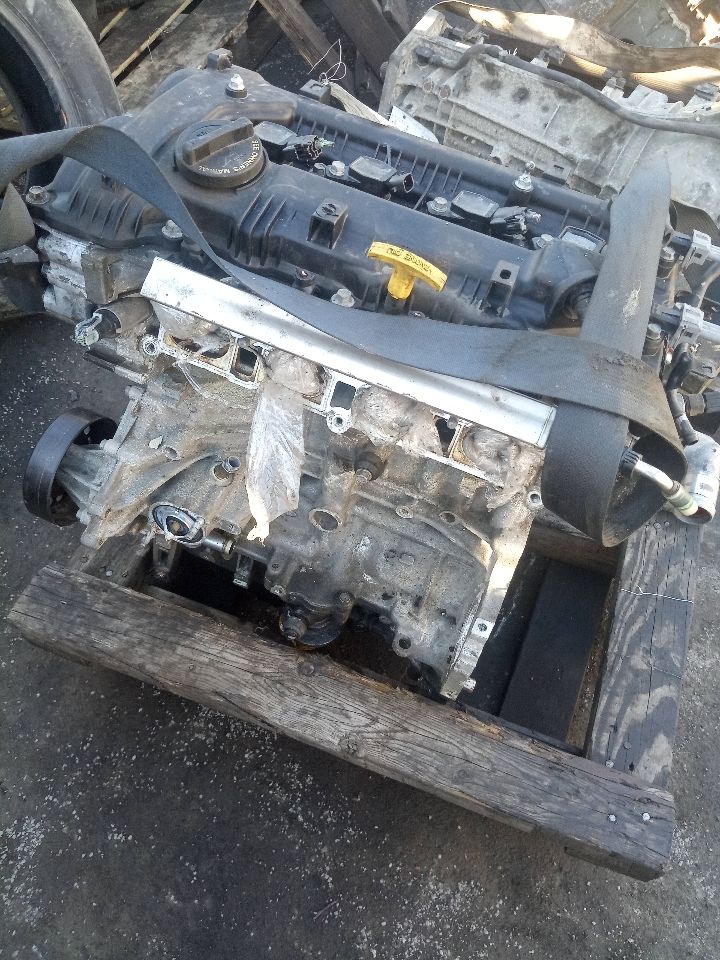 2014 HYUNDAI ELANTRA 4cyl Gasoline 1.8 ENGINE ASSEMBLY - 294668