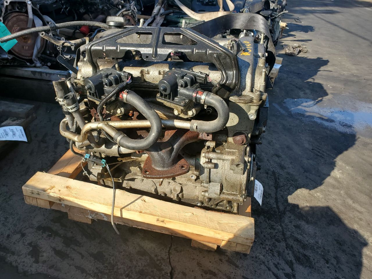 2015 CHEVROLET EQUINOX 4cyl Gasoline 2.4 ENGINE ASSEMBLY - 297776 — photo 3