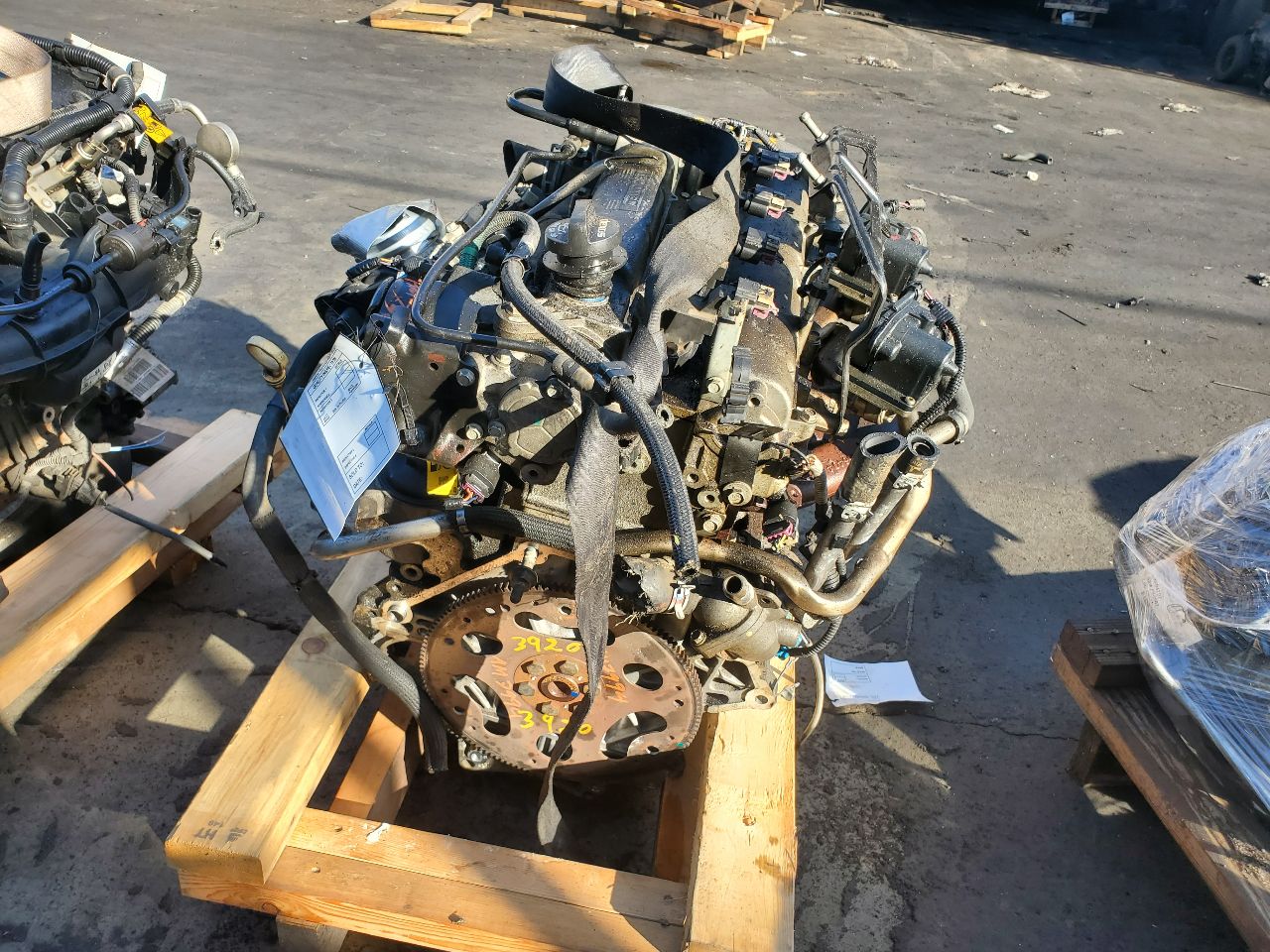 2015 CHEVROLET EQUINOX 4cyl Gasoline 2.4 ENGINE ASSEMBLY - 297776 — photo 4