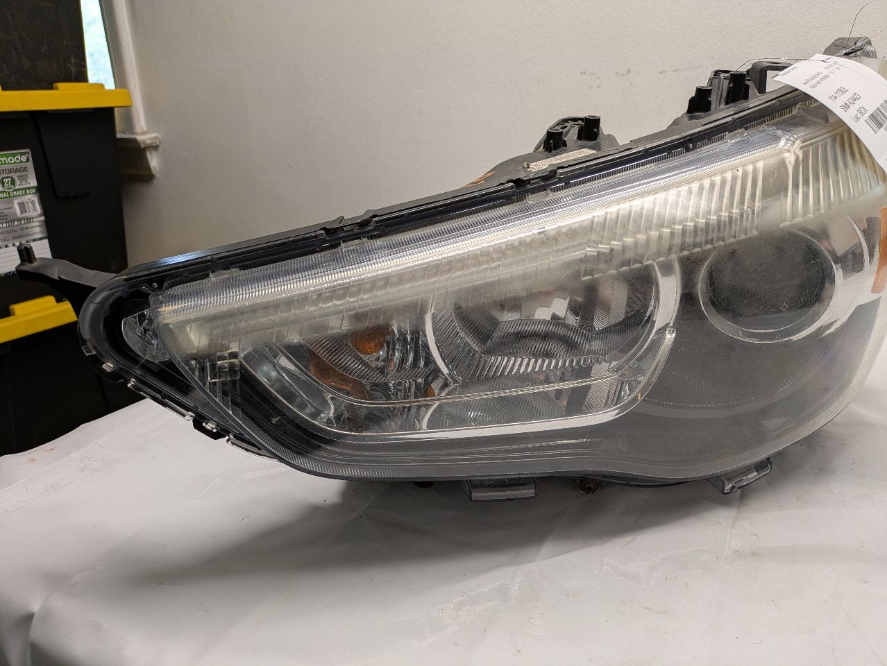 2014 MITSUBISHI OUTLANDER SPORT 4cyl Gasoline 2.0 Dohc Left HEADLAMP ASSEMBLY - 299567
