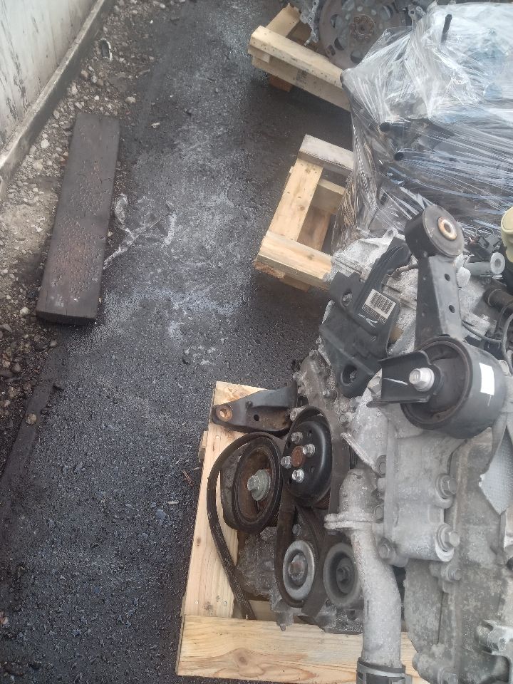 2014 TOYOTA CAMRY 6cyl Gasoline 3.5 ENGINE ASSEMBLY - 301197