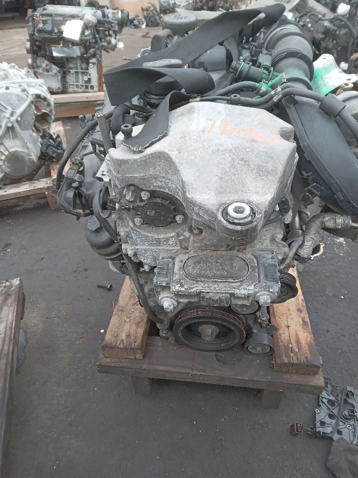 2014 MERCEDES-BENZ CLA-CLASS 4cyl Gasoline Turbo 2.0 ENGINE ASSEMBLY - 301331 — photo 8