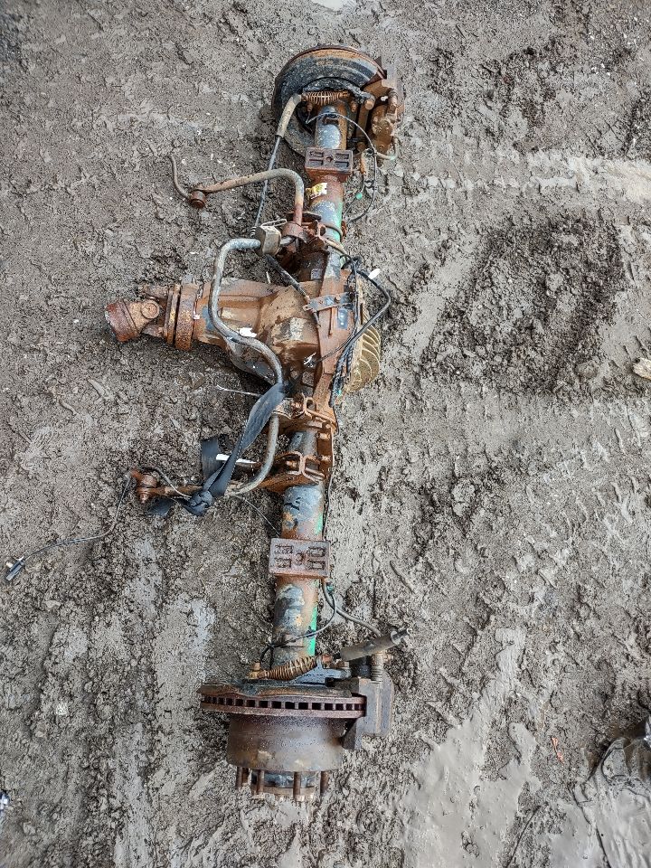 2011 FORD F350SD PICKUP AXLE ASSEMBLY, RR - 302502