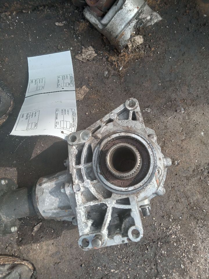 2022 HYUNDAI KONA 2.0L 4cyl Gasoline VVT TRANSFER CASE ASSY - 303737