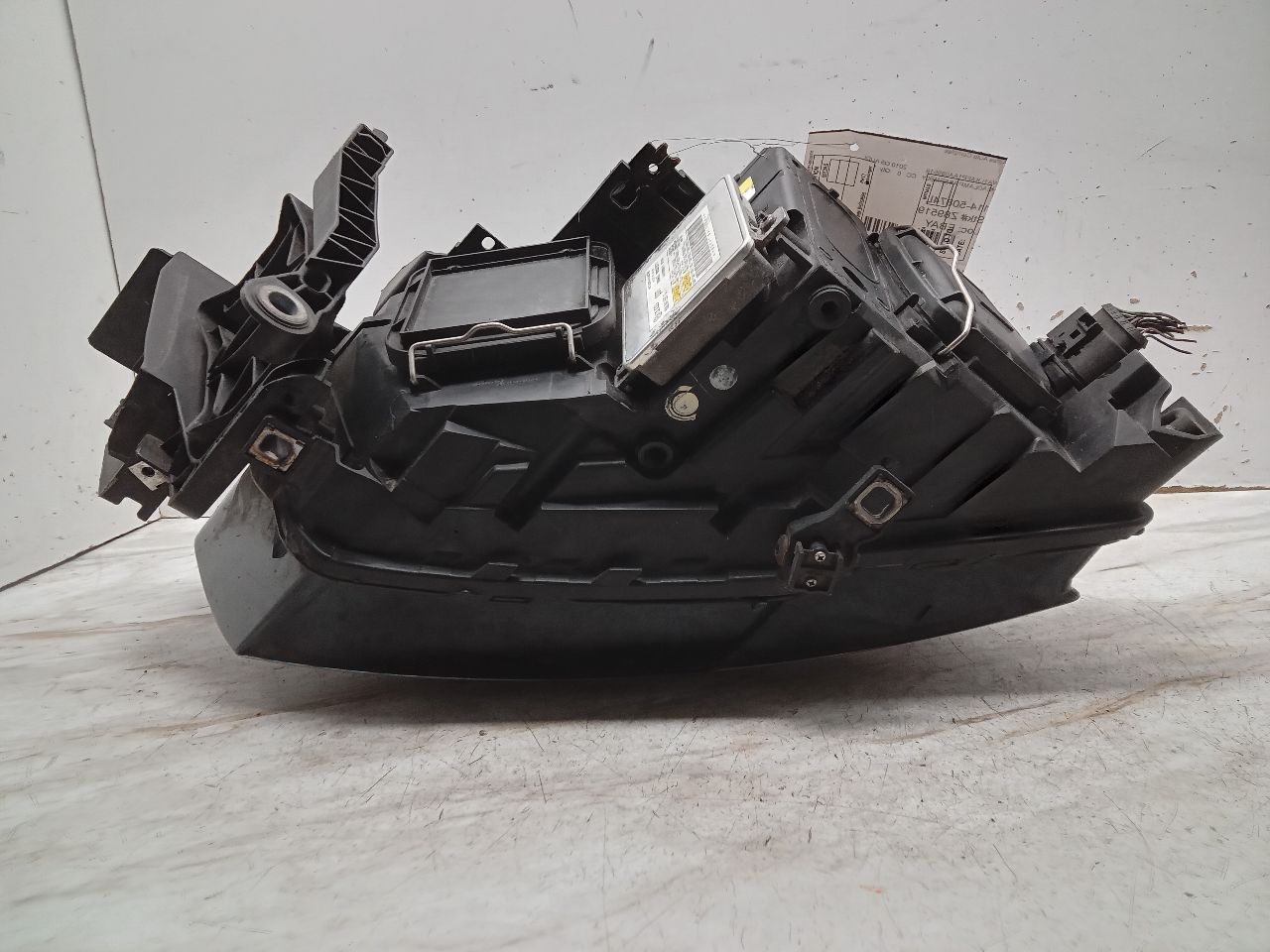 2010 AUDI Q5 6cyl Gasoline 3.2 Left HEADLAMP ASSEMBLY - 304145 — photo 3