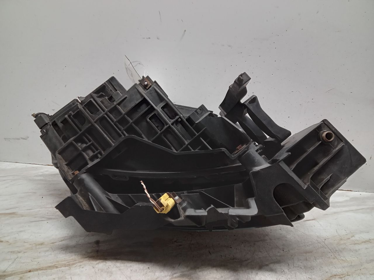 2010 AUDI Q5 6cyl Gasoline 3.2 Left HEADLAMP ASSEMBLY - 304145 — photo 8