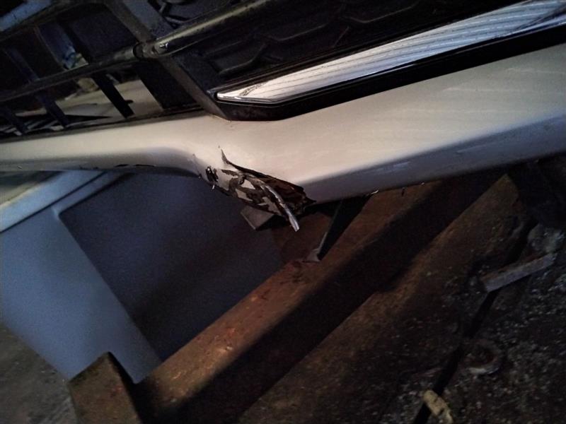2020 SUBARU IMPREZA BUMPER ASSY, FRONT - 3043 — photo 2