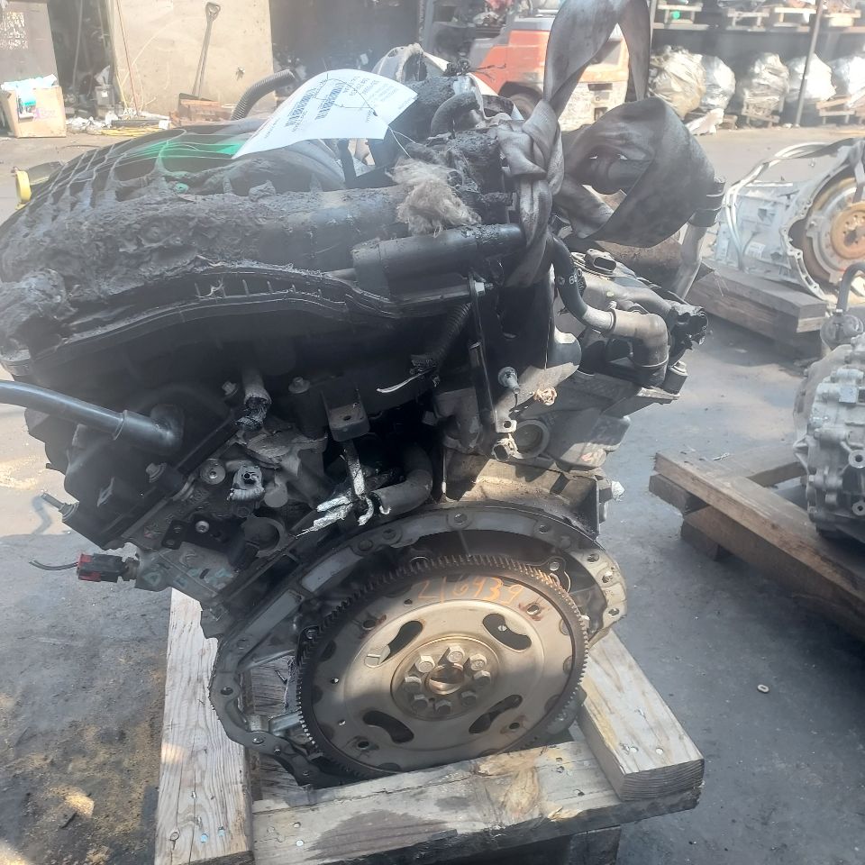 2014 DODGE CARAVAN 6cyl Gasoline 3.6 ENGINE ASSEMBLY - 304852 — photo 4