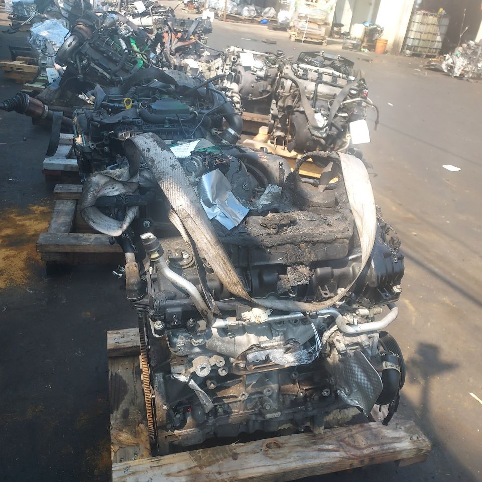 2014 DODGE CARAVAN 6cyl Gasoline 3.6 ENGINE ASSEMBLY - 304852 — photo 5