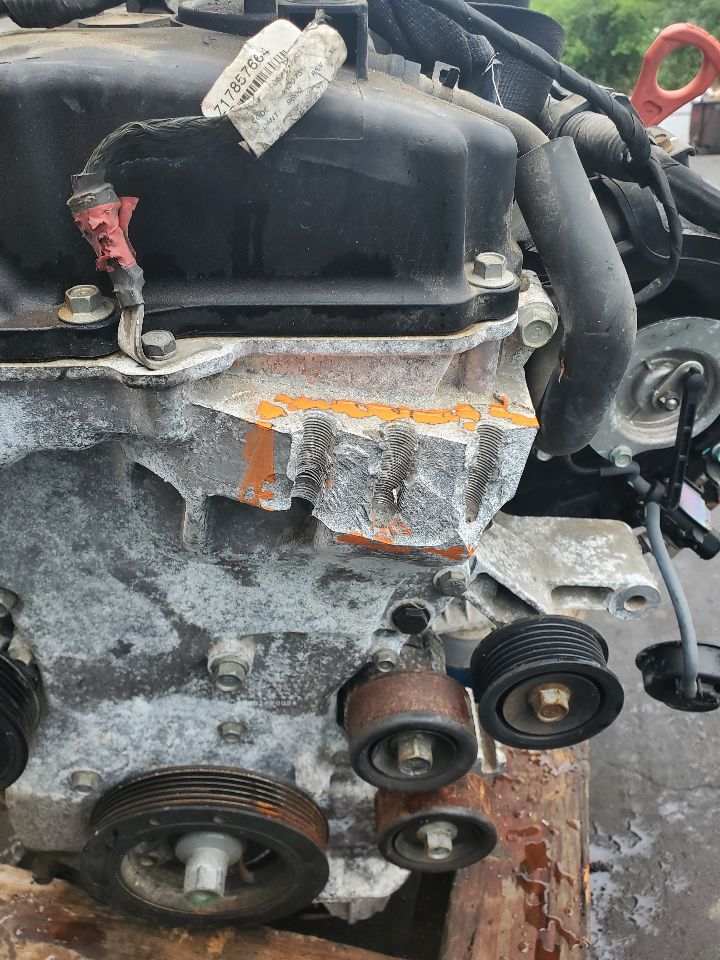 2015 KIA SORENTO 4cyl Gasoline 2.4 ENGINE ASSEMBLY - 305501 — photo 8