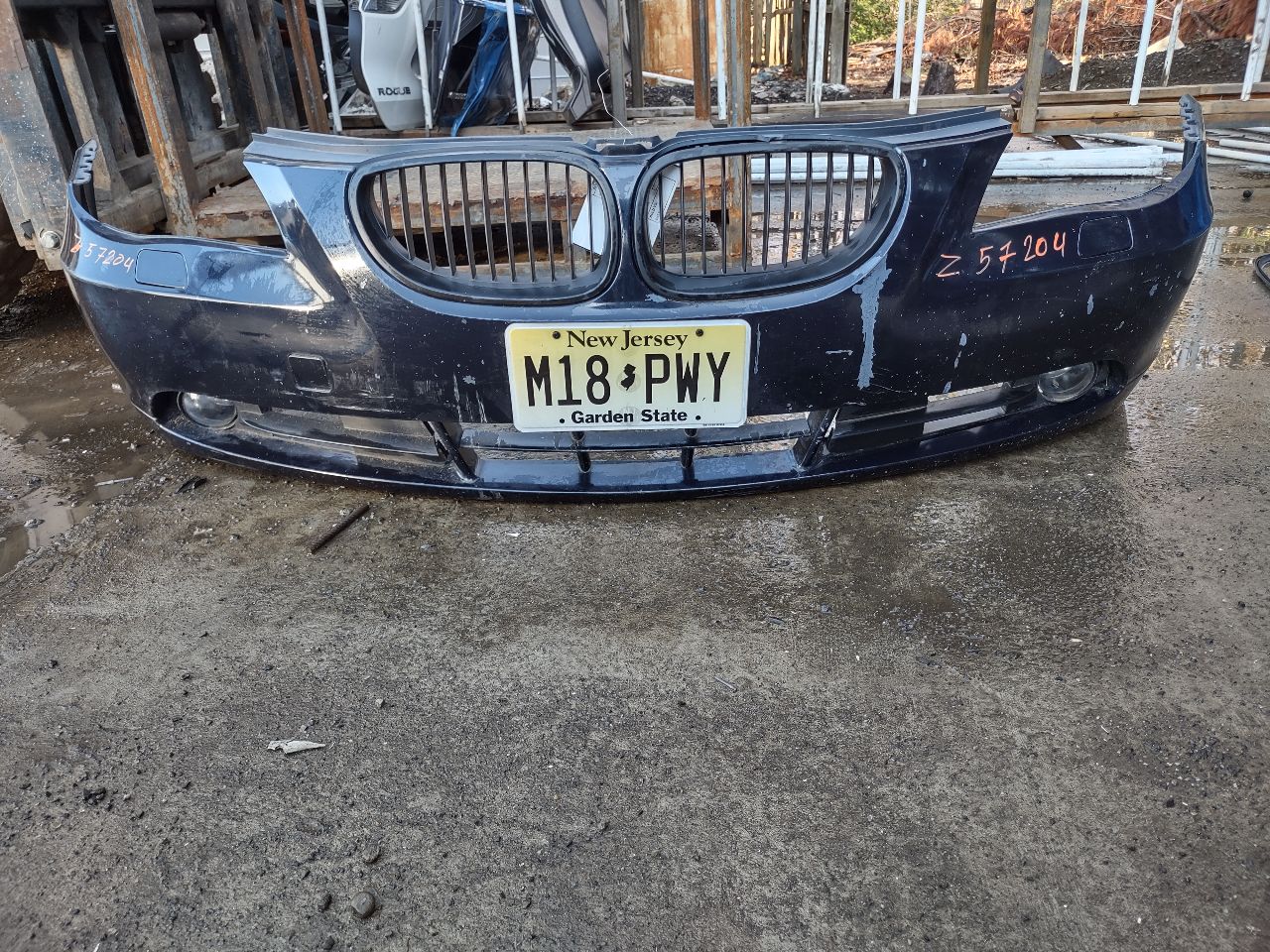 2005 BMW 530i 6cyl Gasoline 3.0 BUMPER ASSY, FRONT - 307584