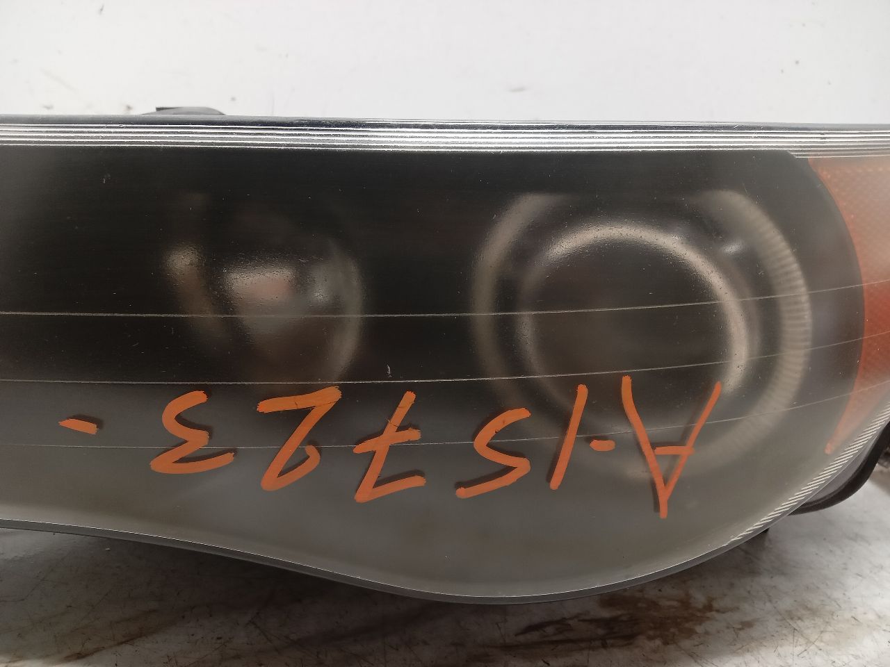 2005 BMW 645i 8cyl Gasoline 4.4 Right HEADLAMP ASSEMBLY - 308089 — photo 2