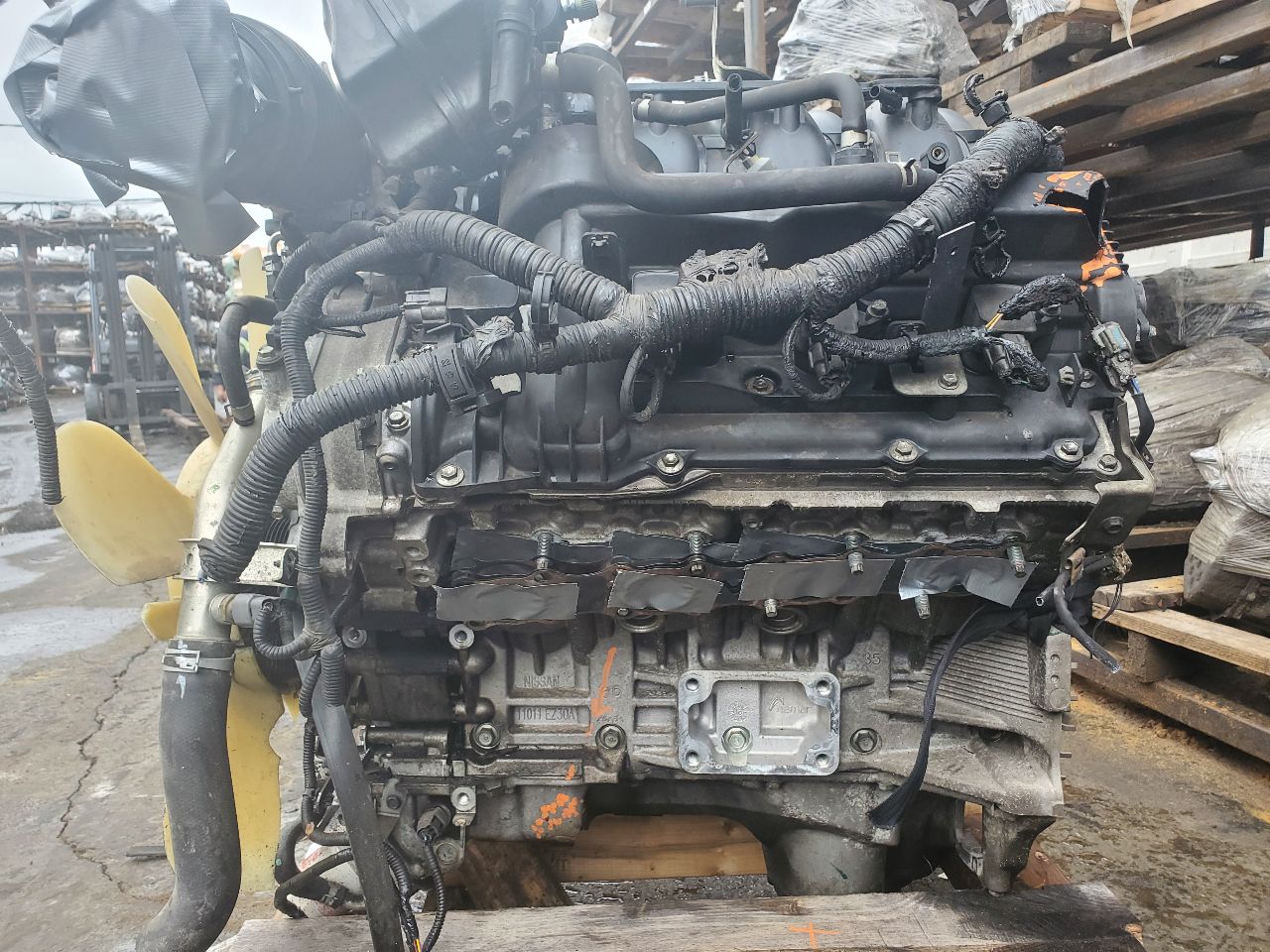 2017 NISSAN ARMADA 5.6L 8cyl Gasoline VVT ENGINE ASSEMBLY - 308193 — photo 4