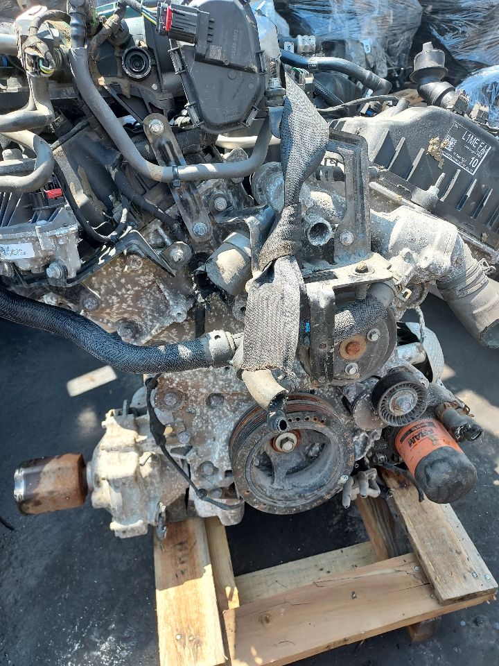 2020 FORD EXPLORER 3.3L 6cyl Gasoline VVT ENGINE ASSEMBLY - 308252 — photo 3