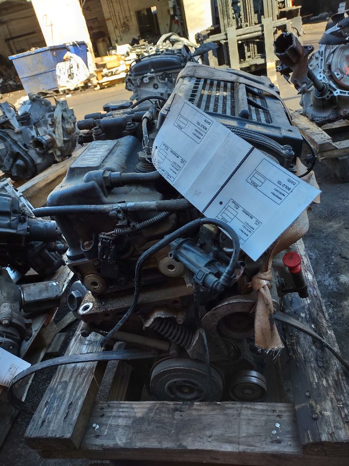 2006 MINI COOPER COOPER 4cyl Supercharged 1.6 ENGINE ASSEMBLY - 308460 — photo 2
