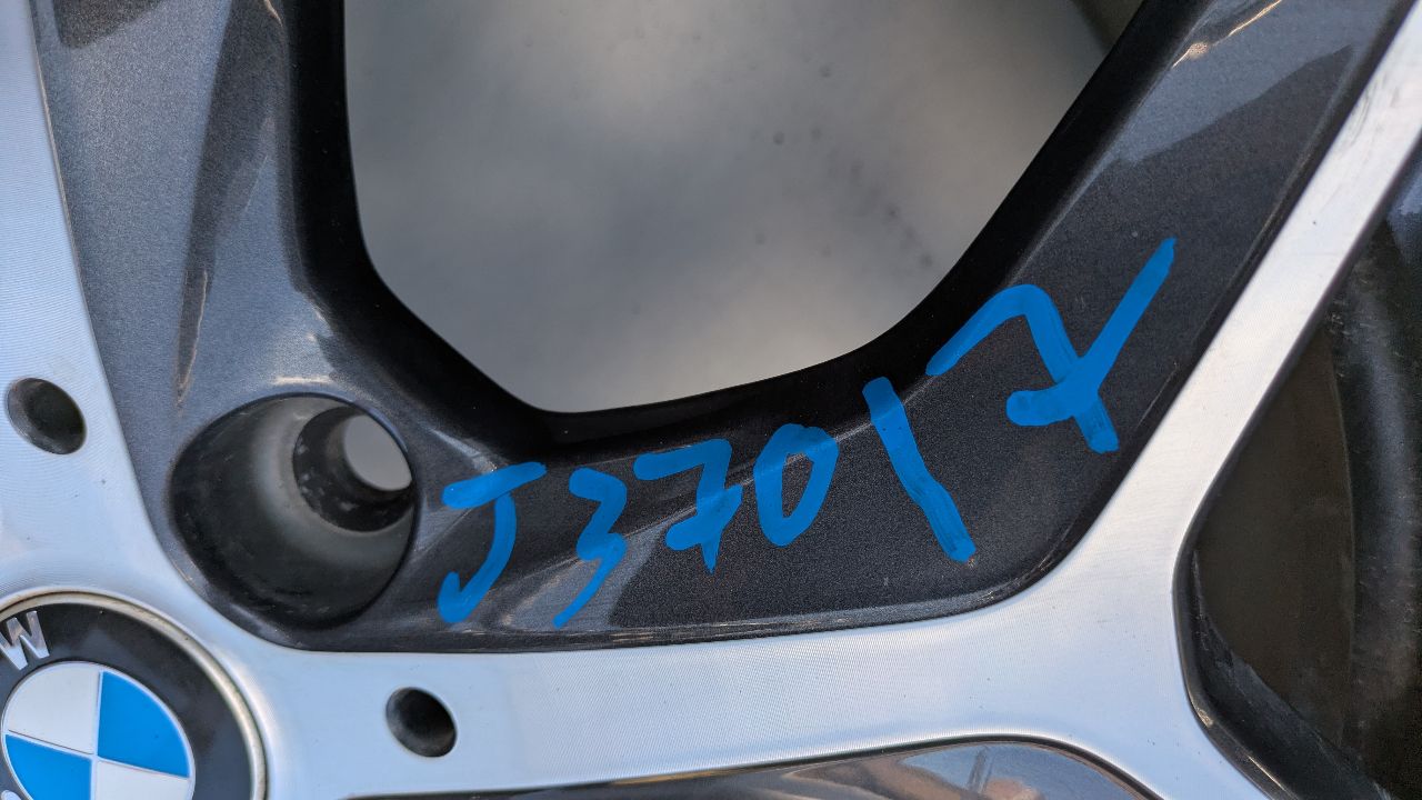 2017 BMW X1 WHEEL - 309804 — photo 3