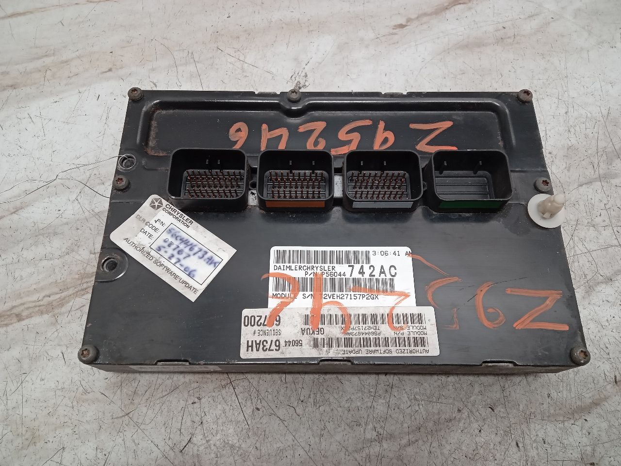 2006 JEEP COMMANDER 6cyl Gasoline 3.7 Eng/Motor Cont Mod - 311223
