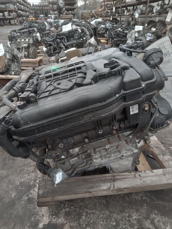 2013 HYUNDAI SANTA FE 6cyl Gasoline 3.3 ENGINE ASSEMBLY - 311228 — photo 4
