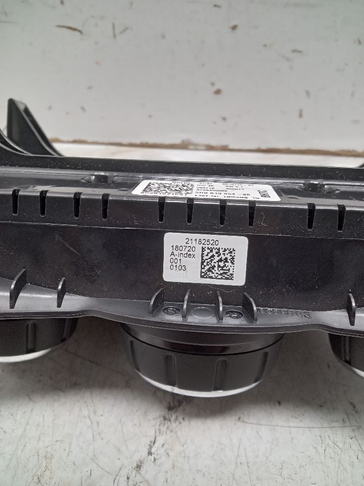 2019 MINI COOPER COOPER 1.5L 3cyl Turbo Gasoline TEMP CONTROL - 311330 — photo 3