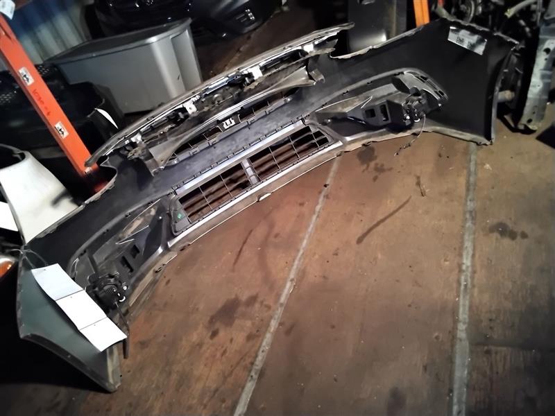 2020 SUBARU LEGACY BUMPER ASSY, FRONT - 3121
